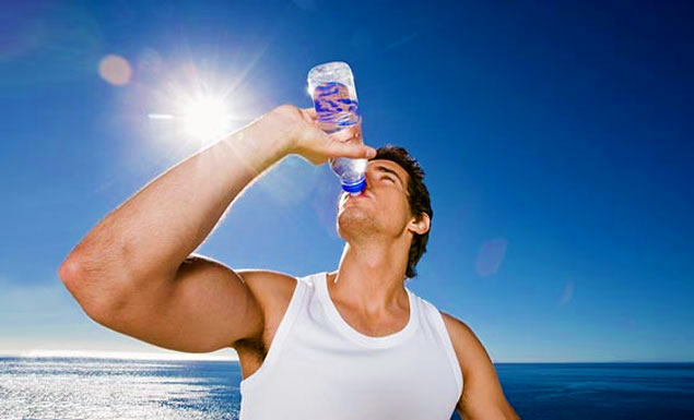 Tomar Agua en Abundancia Es Factor Clave para Aumentar Masa Muscular